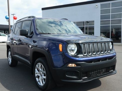 Used 2018 Jeep Renegade Sport w/ Power & Air Group image 3