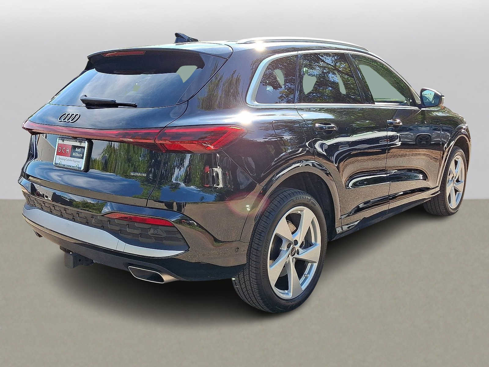 Used 2025 Audi Q5 Premium Plus AWD/4WD image 31