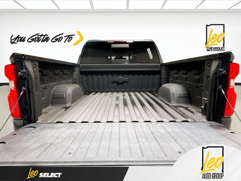 Used 2020 Chevrolet Silverado 1500 RST AWD/4WD image 29