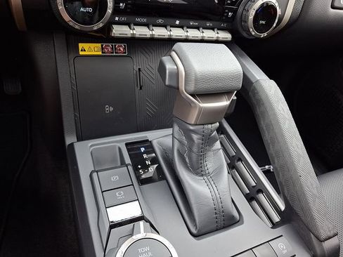 New 2026 Toyota Tacoma Limited AWD/4WD image 14