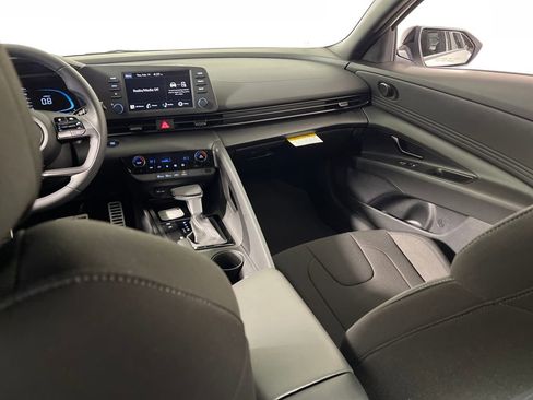 New 2026 Hyundai Elantra Sport w/ Cargo Package image 17