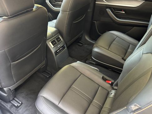 Used 2024 MAZDA CX-90 3.3 Turbo w/ Premium Package AWD/4WD image 30