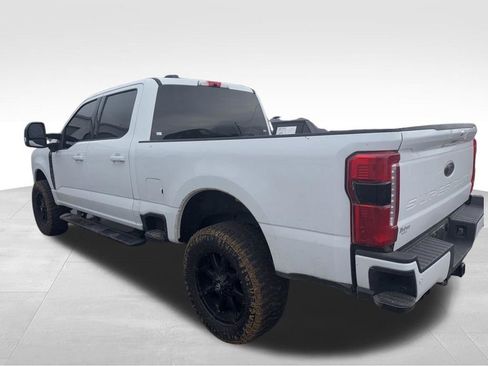 Used 2025 Ford F250 XLT w/ Black Appearance Package AWD/4WD image 23