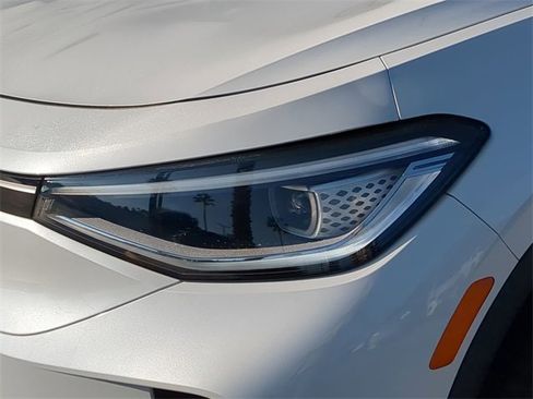 Certified 2023 Volkswagen ID.4 Pro S Plus image 7