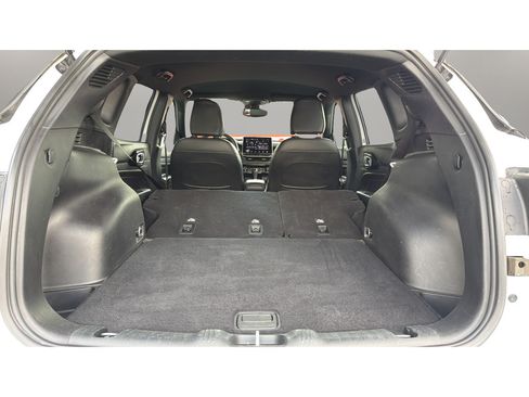 Used 2025 Jeep Compass Trailhawk AWD/4WD image 13