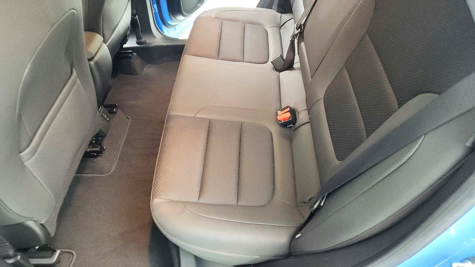 Used 2023 Chevrolet TrailBlazer RS w/ Sun and Liftgate Package FWD image 17