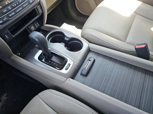 Used 2016 Honda Pilot EX-L image 31