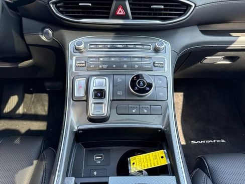 Used 2023 Hyundai Santa Fe SEL Premium AWD/4WD image 17