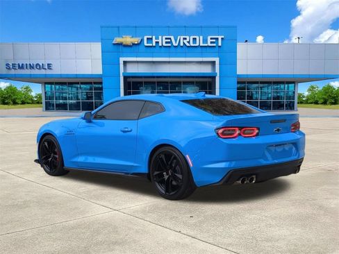 Used 2023 Chevrolet Camaro LT w/ Technology Package RWD image 3