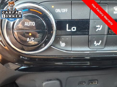 Used 2026 Chevrolet Trax ACTIV w/ Sunroof Package FWD image 21
