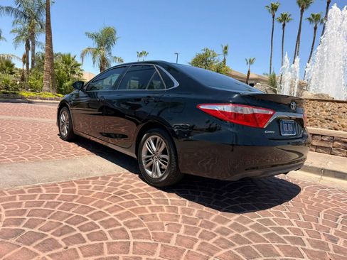 Used 2017 Toyota Camry SE FWD image 20