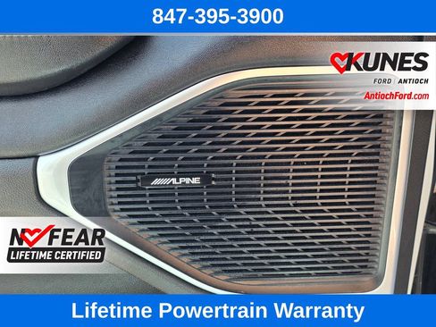 Used 2024 Jeep Wagoneer L Series II w/ Flexible Seating Group AWD/4WD image 47