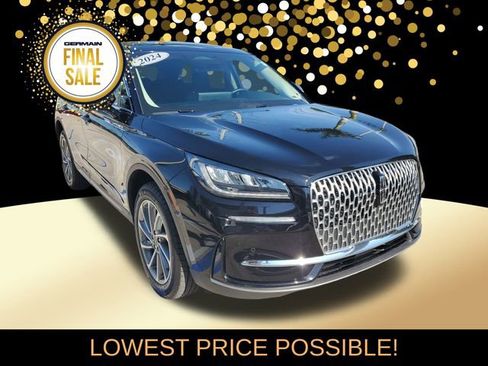 Certified 2024 Lincoln Corsair FWD w/ Equipment Group 101A image 4