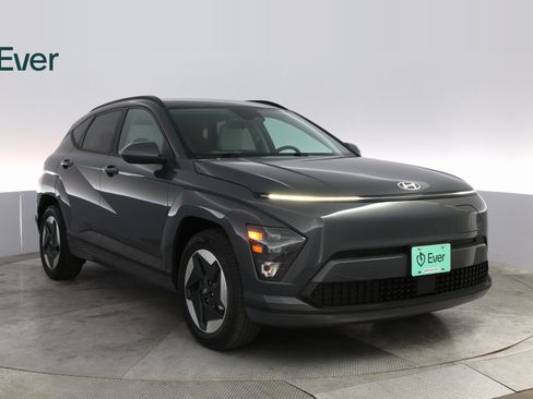 Used 2024 Hyundai Kona SEL image 4