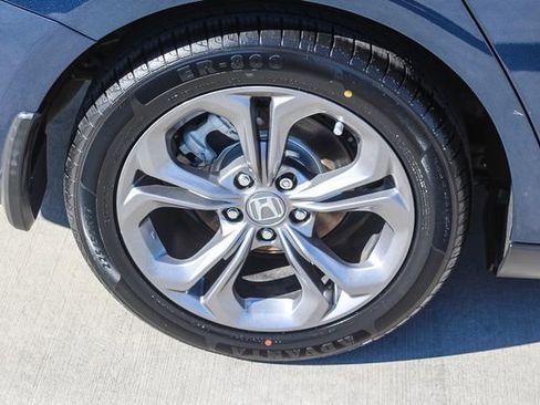 Used 2024 Honda Accord EX image 12