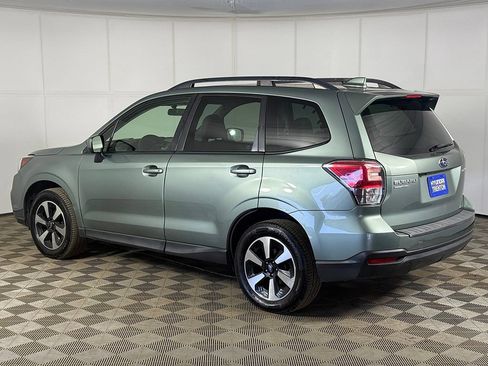 Used 2018 Subaru Forester 2.5i Premium w/ All-Weather Package AWD/4WD image 7