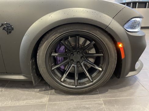 Used 2022 Dodge Charger SRT Hellcat w/ Alcantara Interior Package RWD image 13