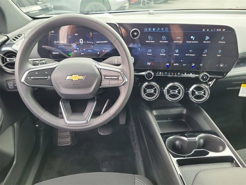 New 2026 Chevrolet Blazer EV LT image 4