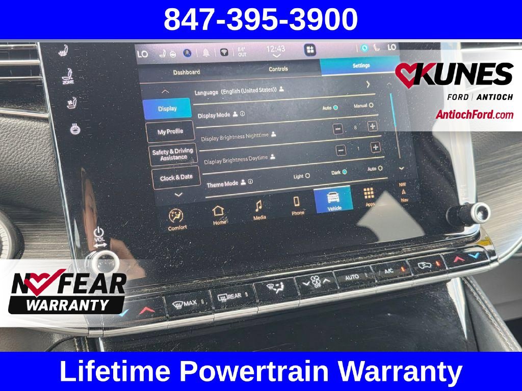 Used 2024 Jeep Wagoneer L Series II AWD/4WD image 63