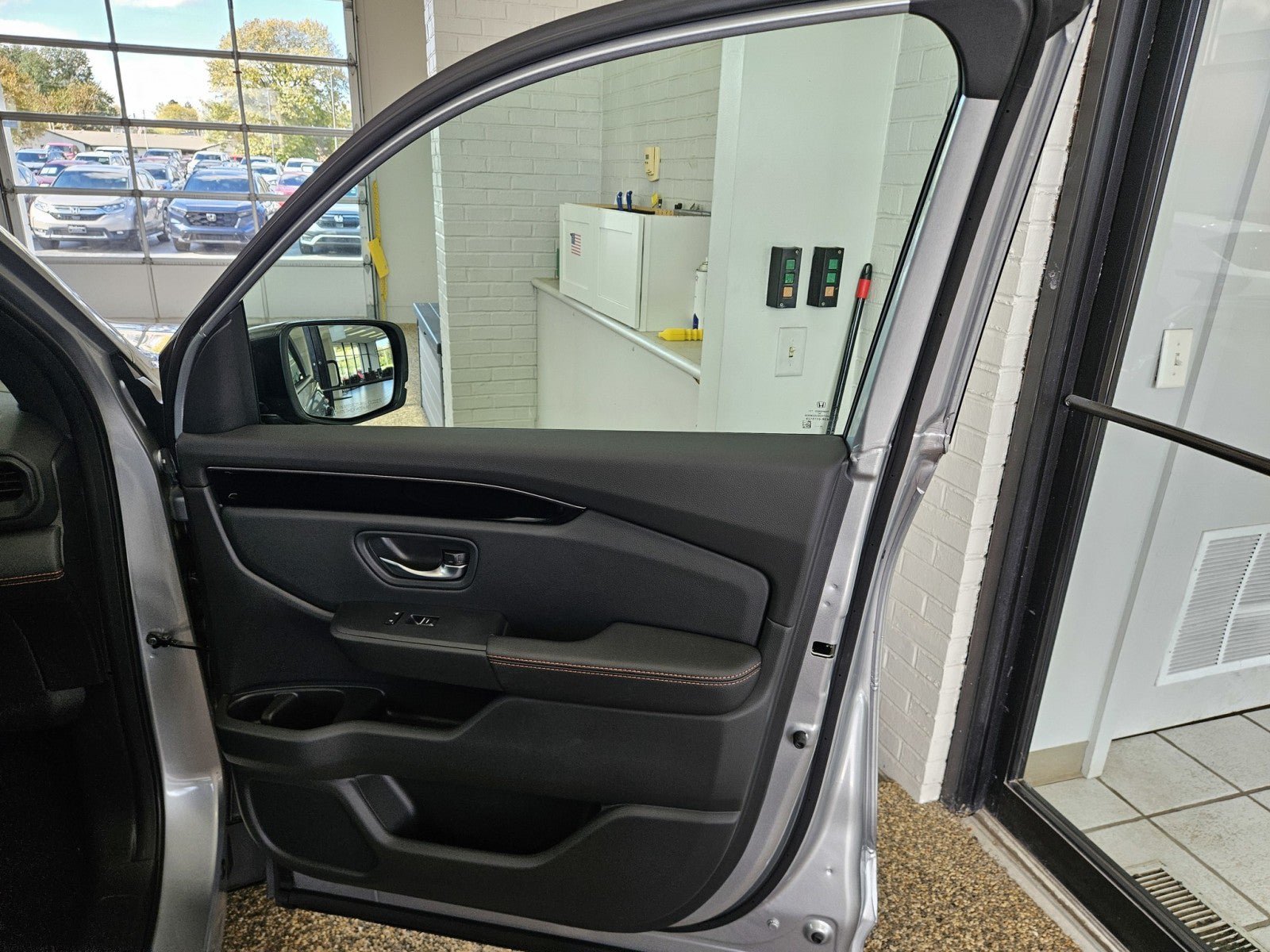 New 2026 Honda Pilot TrailSport image 16