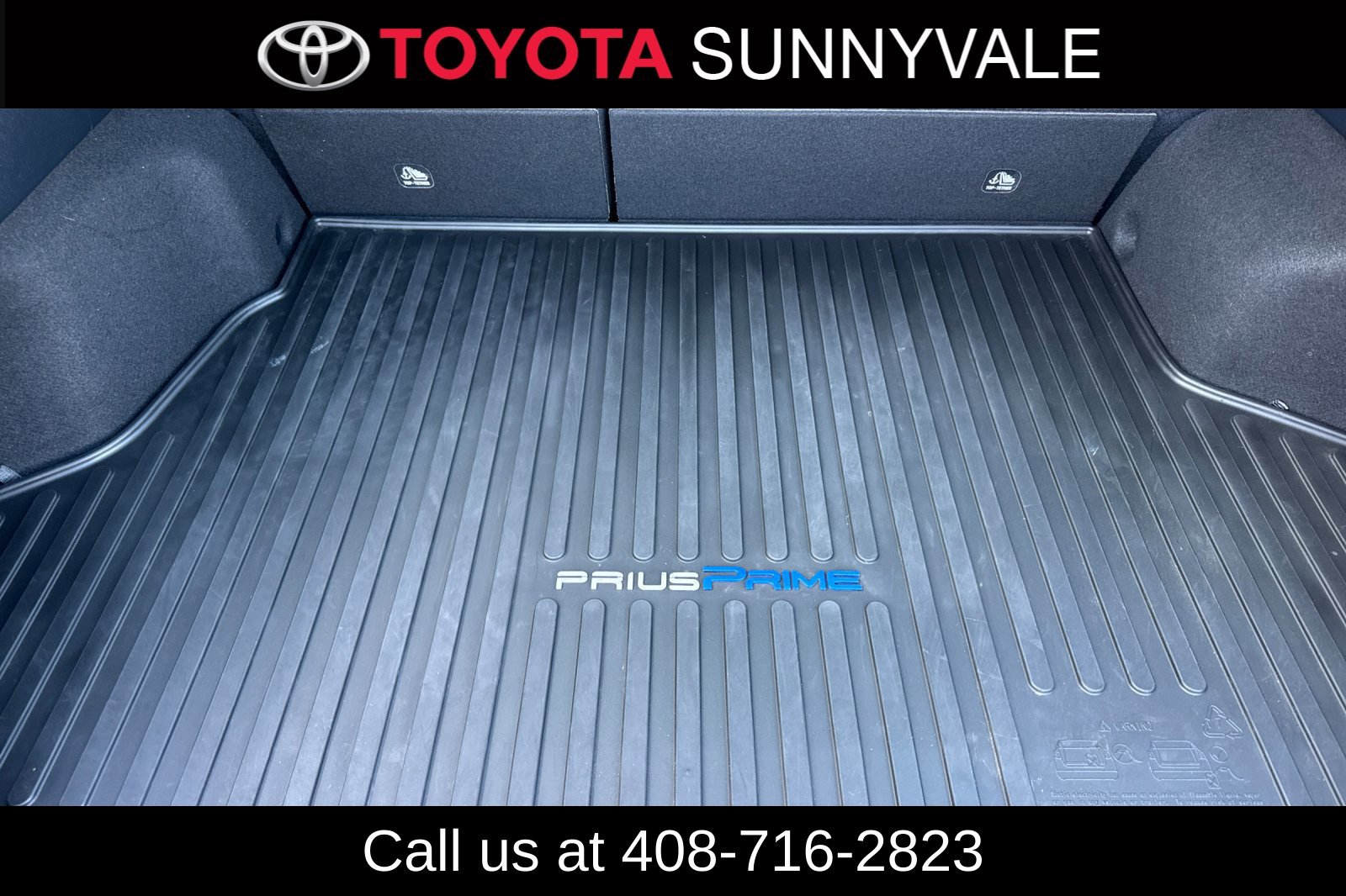 Certified 2018 Toyota Prius Prime Plus FWD image 17