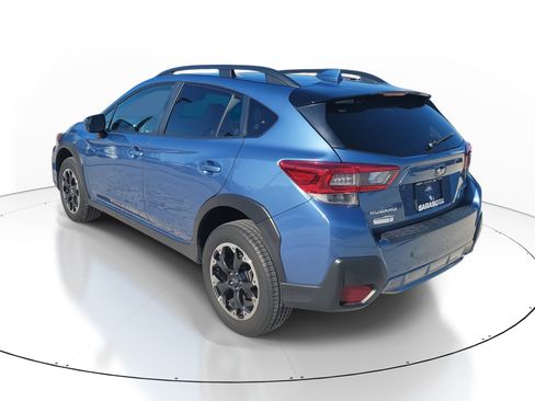 Used 2023 Subaru Crosstrek 2.0i Premium image 4