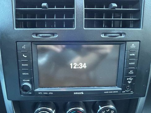 Used 2011 Jeep Liberty Sport AWD/4WD image 22