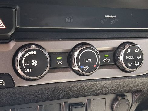 Used 2023 Toyota Tacoma SR w/ SR Convenience Package RWD image 16
