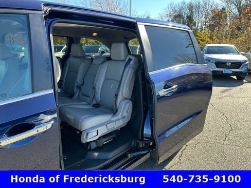 Certified 2024 Honda Odyssey Touring image 32