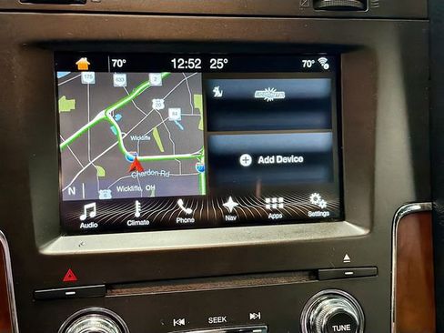 Used 2017 Lincoln Navigator Select image 15