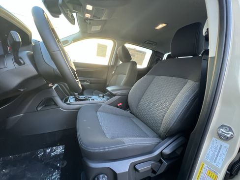 New 2025 Ford Ranger XLT w/ FX4 Off-Road Package image 13