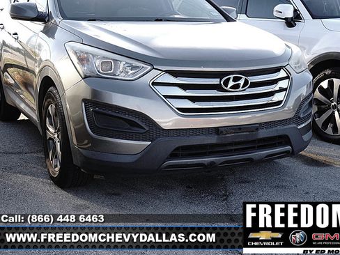 Used 2014 Hyundai Santa Fe Sport image 5