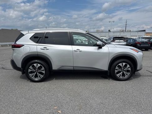 Certified 2023 Nissan Rogue SV w/ SV Premium B Package AWD/4WD image 4