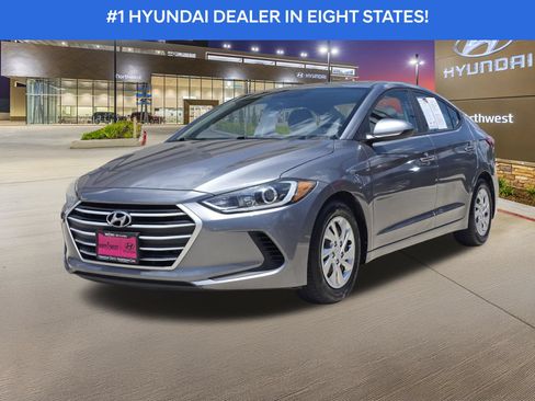 Used 2017 Hyundai Elantra SE FWD image 2