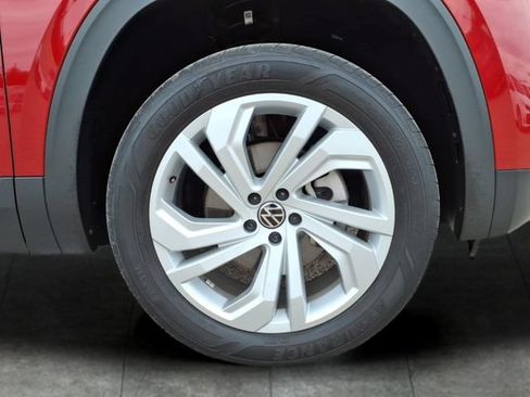 Used 2023 Volkswagen Atlas SE AWD/4WD image 9