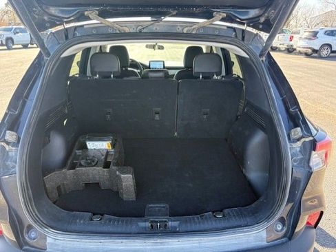 Used 2021 Ford Escape SEL w/ Technology Package image 16