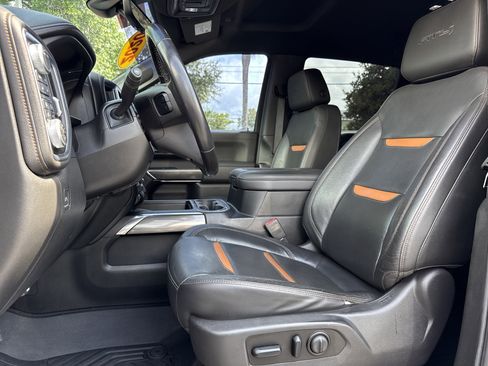 Used 2020 GMC Sierra 1500 AT4 w/ AT4 Premium Package AWD/4WD image 15