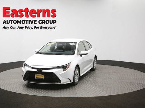 Used 2023 Toyota Corolla LE image 52