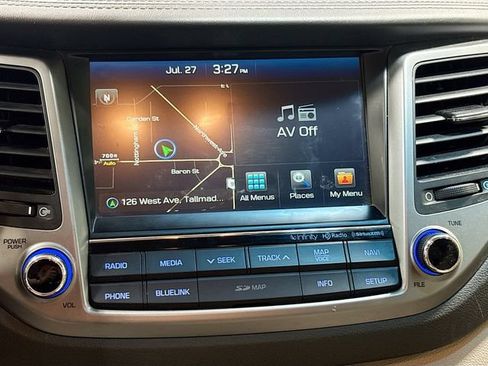Used 2017 Hyundai Tucson SE Plus AWD/4WD image 14