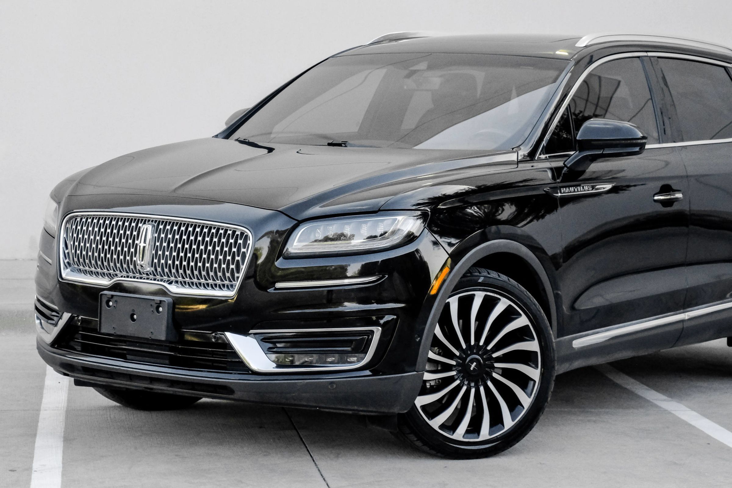 Used 2019 Lincoln Nautilus Black Label AWD/4WD image 14