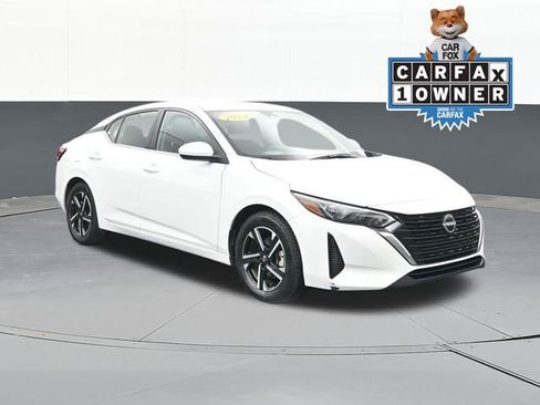 Used 2024 Nissan Sentra SV image 1