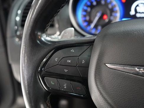 Used 2022 Chrysler 300 S image 23