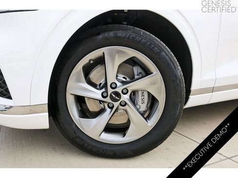 Used 2026 Genesis GV70 2.5T AWD/4WD image 32