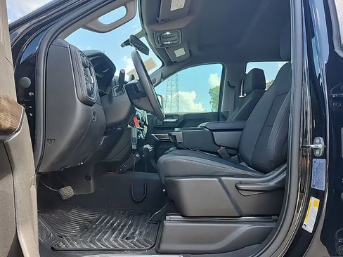 Used 2022 Chevrolet Silverado 2500 LT image 23