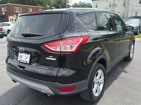 Used 2016 Ford Escape SE FWD image 5