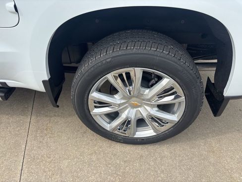 New 2026 Chevrolet Silverado 1500 High Country AWD/4WD image 70