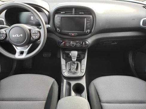Used 2023 Kia Soul LX w/ Option Group 015 image 12