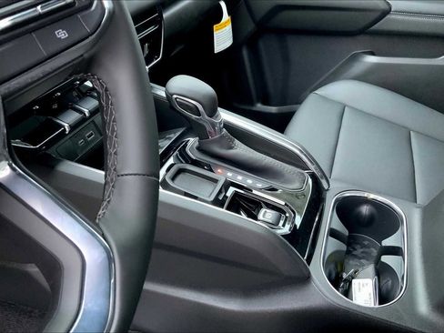 New 2026 GMC Canyon Elevation w/ Convenience Package image 6