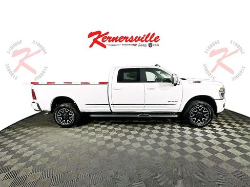 New 2026 RAM 2500 Limited w/ Towing Technology Group image 8