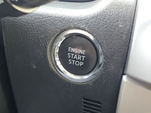 Used 2020 Toyota 4Runner Limited AWD/4WD image 18